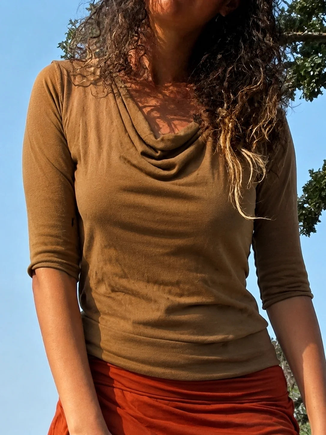 Cowl-Neck-Top mit 3/4-Ärmeln
