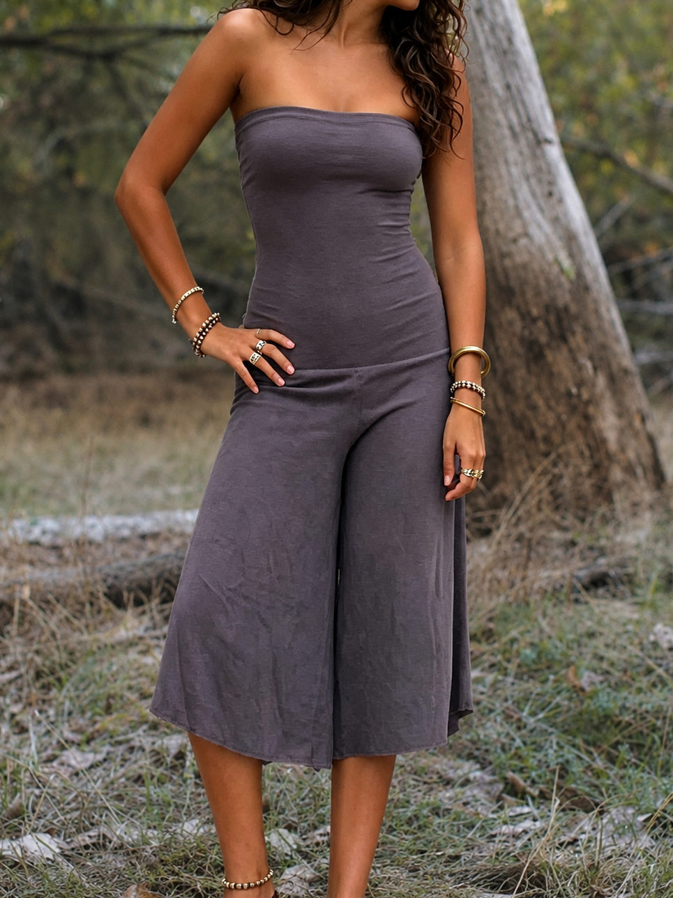 Bandeau-Jumpsuit mit taillierendem Bund und weitem Cropped-Bein