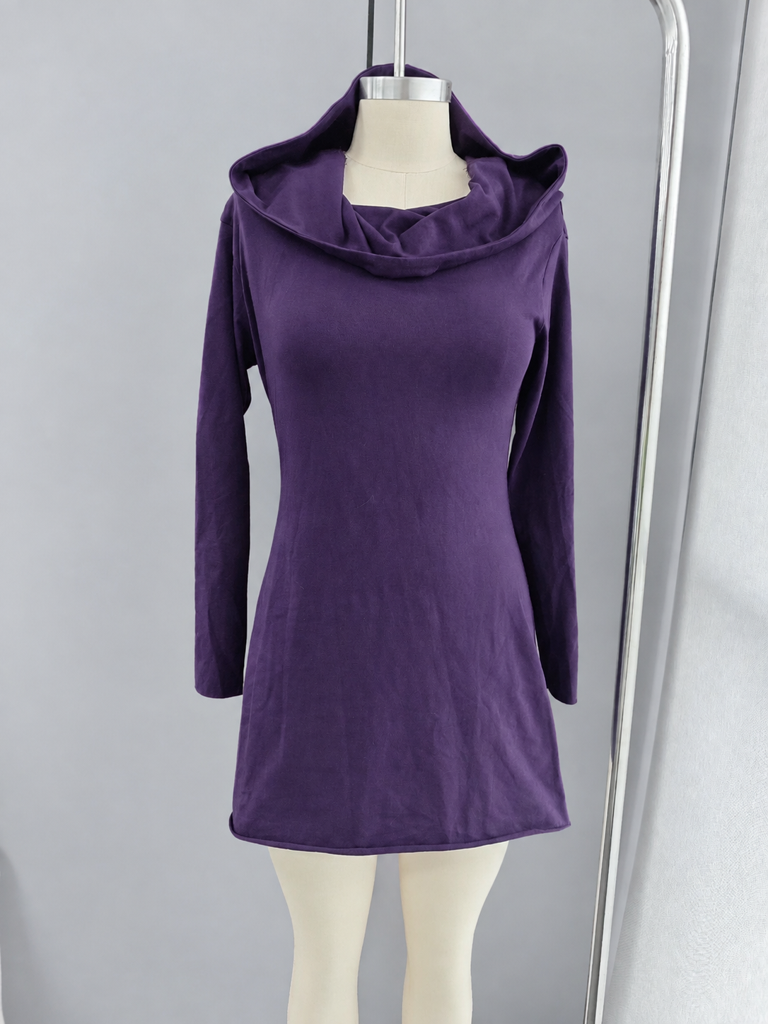 A-Linien-Minikleid mit Kapuze, Cowl-Neck und langen Ärmeln