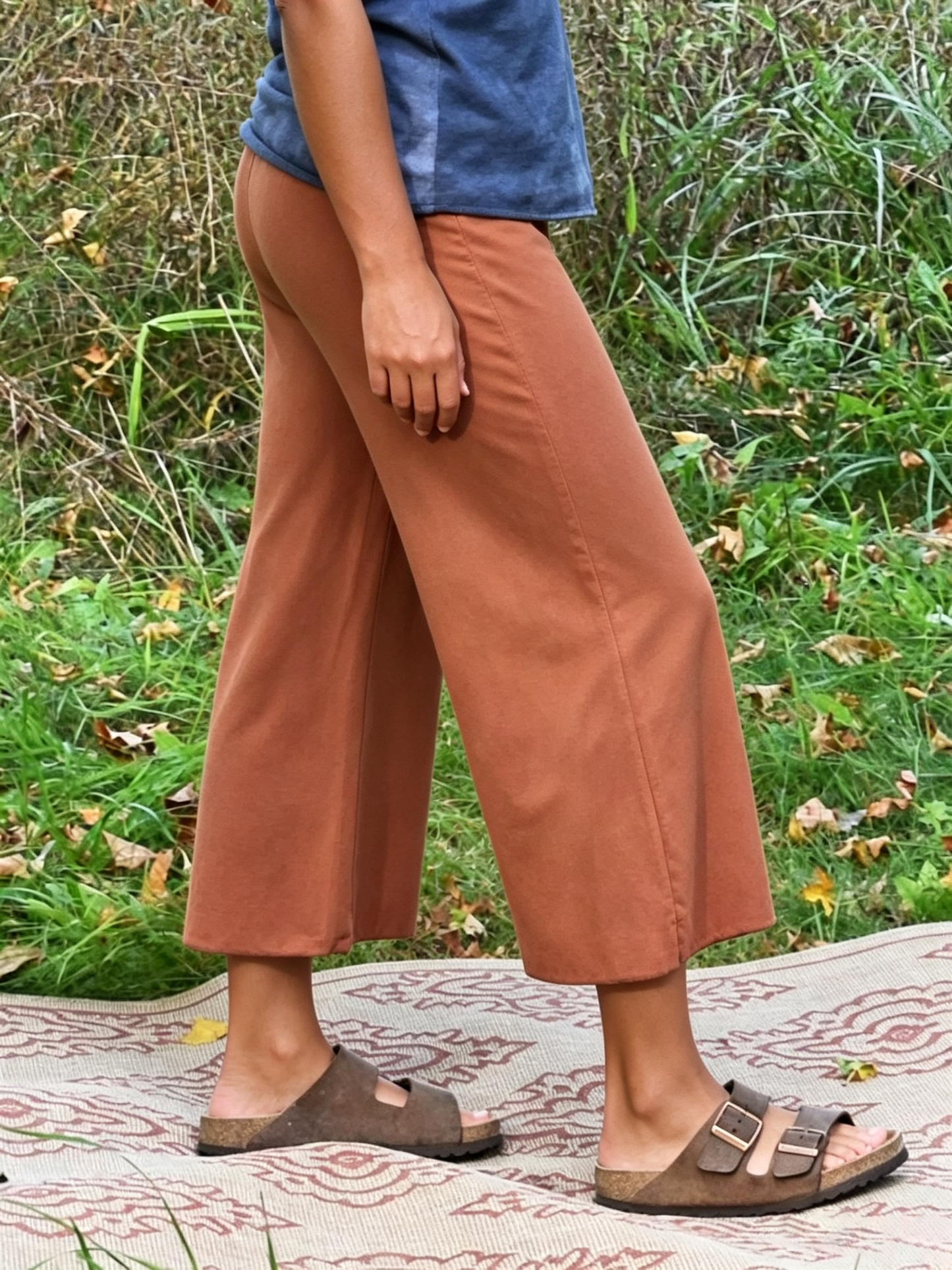 Vintage High-Waist Cropped-Hose mit weitem Bein