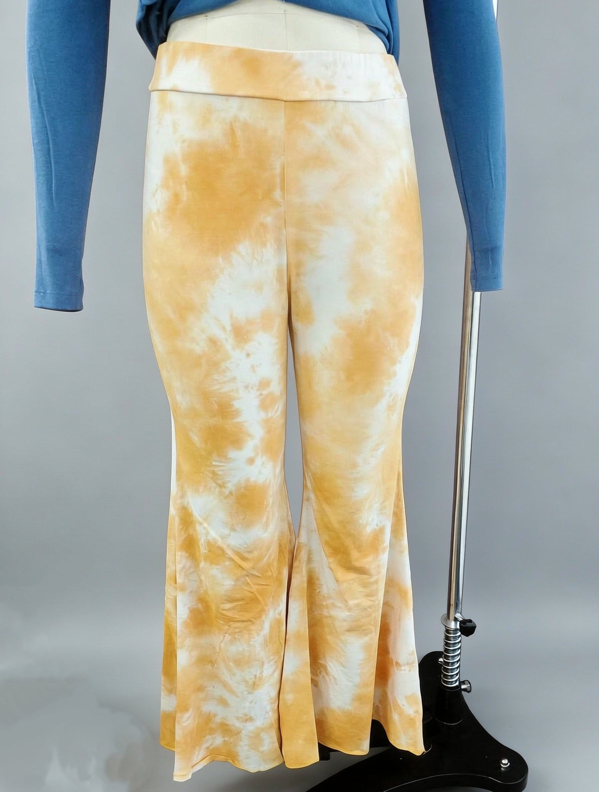 Tie-Dye-Schlaghose mit ausgestelltem Bein und optional umklappbarem Bund