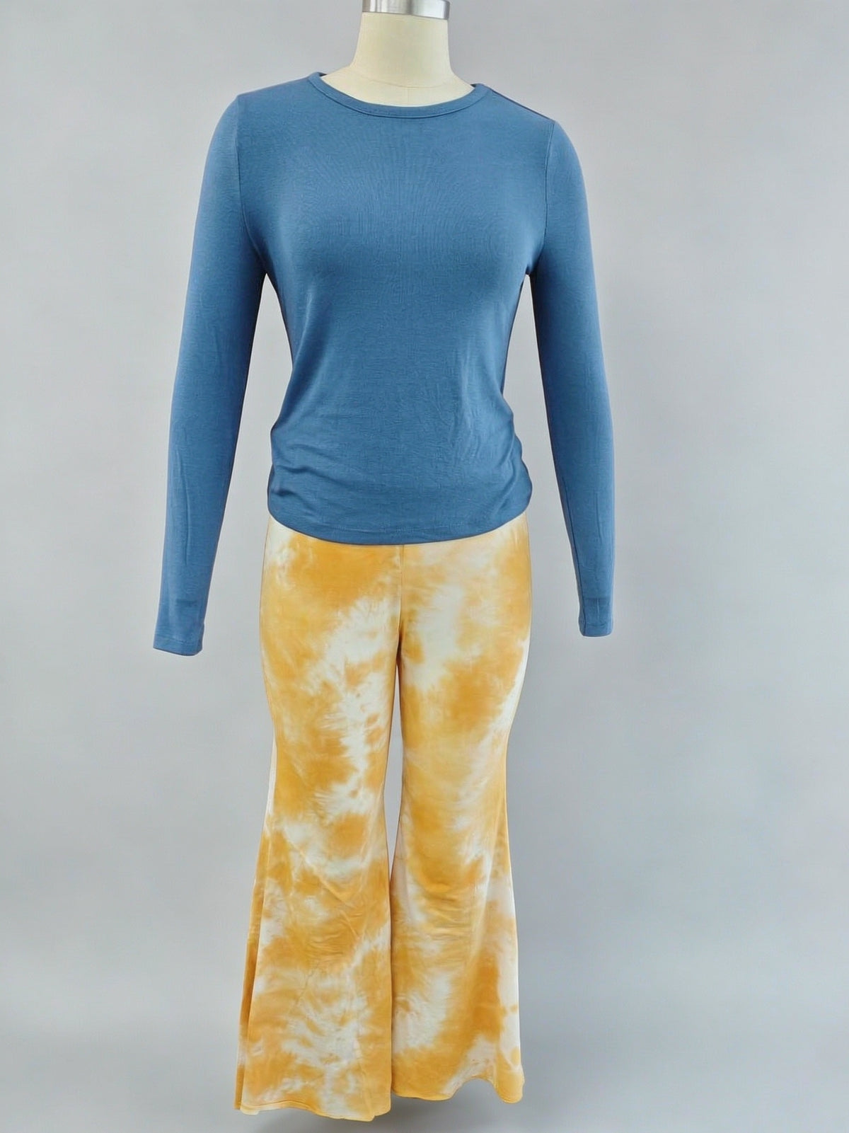 Tie-Dye-Schlaghose mit ausgestelltem Bein und optional umklappbarem Bund