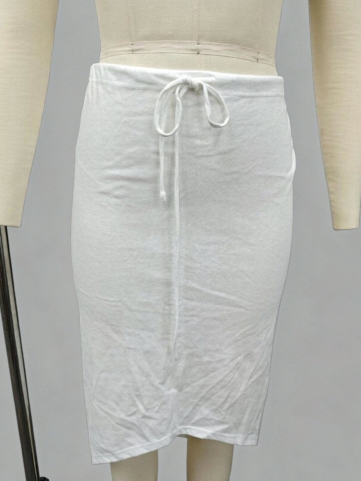 High-Low Midirock mit Kordelzugbund und asymmetrischem Saum
